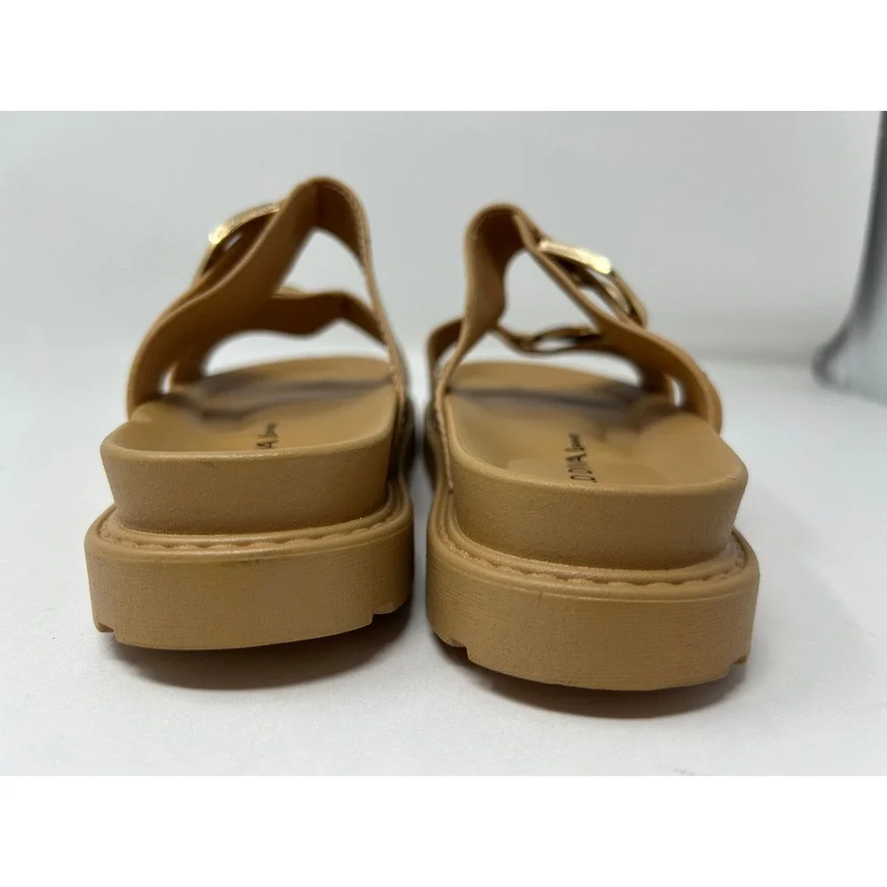 Wild Diva Lounge Tan Platform Slide Sandals Gold Buckle Double Strap Womens 6